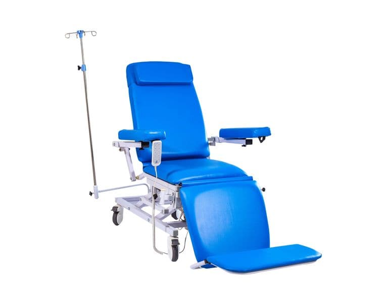 Four-Function Hemodialysis Chair, tray-retracted view