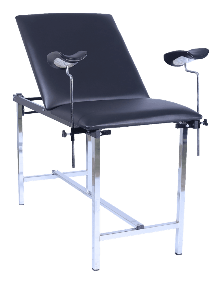 Table gynécologique manuelle, vue côté pieds, détourage sur fond transparent — MLC-02
