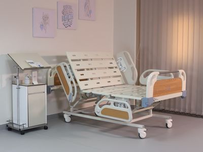 Three-Function Bariatric PRIME care Bed